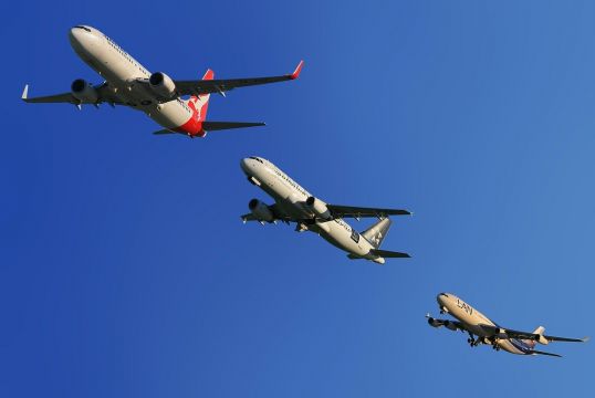 深圳宝安国际快递公司可以报关吗？+东莞华惠